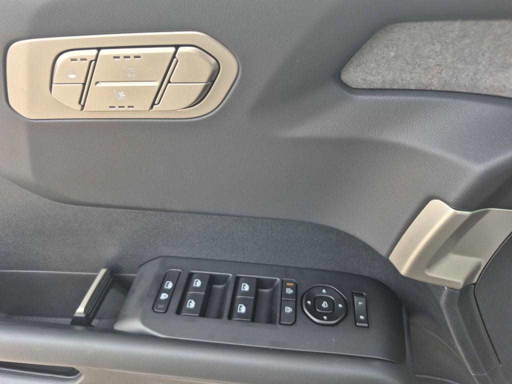 new 2027 Kia Telluride Hybrid car, priced at $51,579