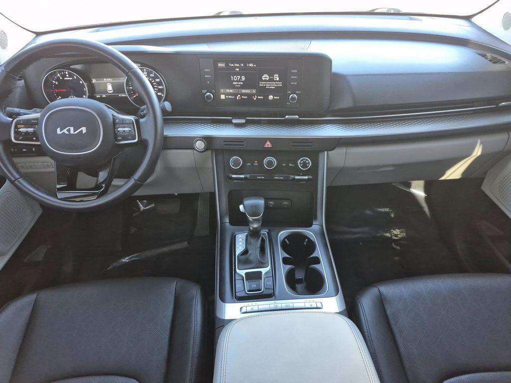 used 2023 Kia Carnival car, priced at $29,000