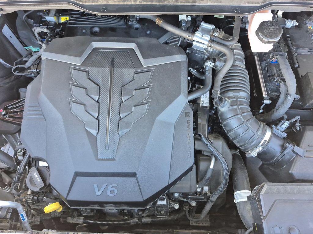 used 2023 Kia Carnival car, priced at $29,000