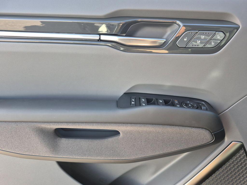 new 2026 Kia EV9 car, priced at $56,916