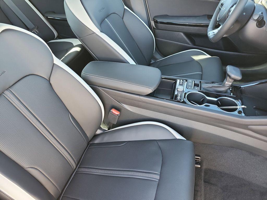 new 2026 Kia K5 car, priced at $30,249