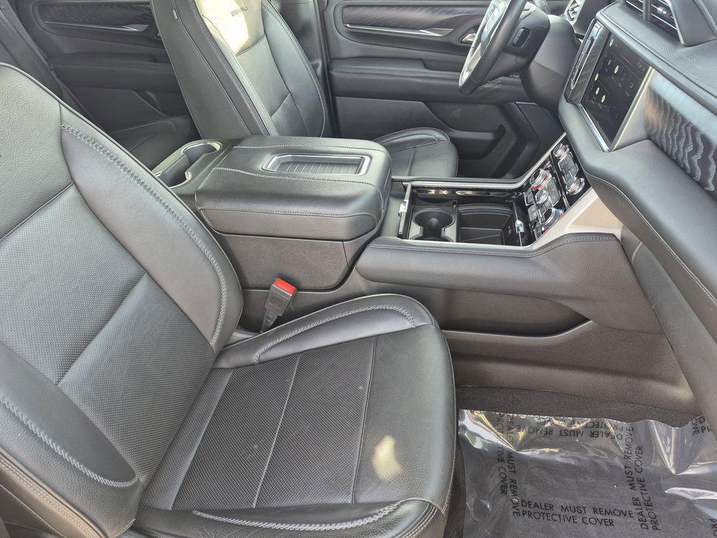 used 2022 GMC Yukon car, priced at $57,500