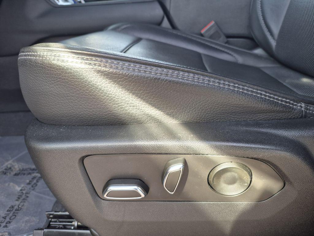 used 2022 GMC Yukon car, priced at $57,500