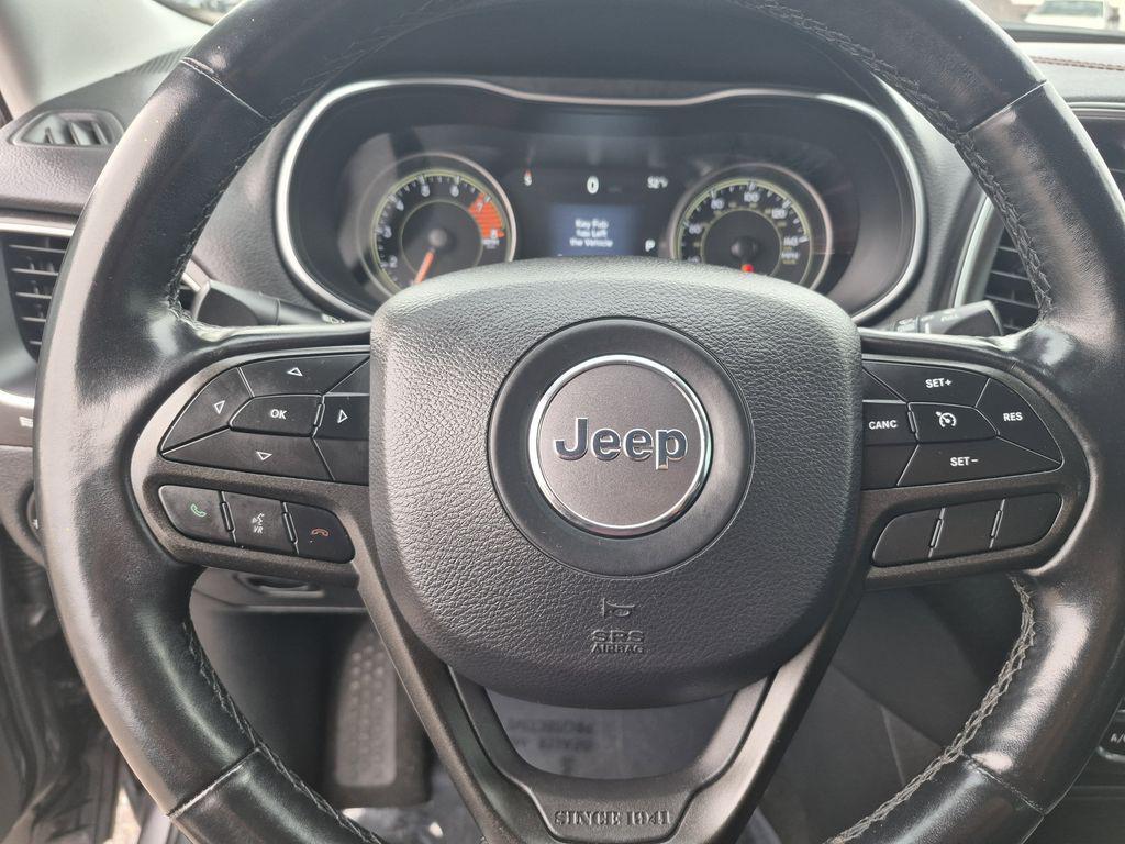 used 2019 Jeep Cherokee car, priced at $13,498