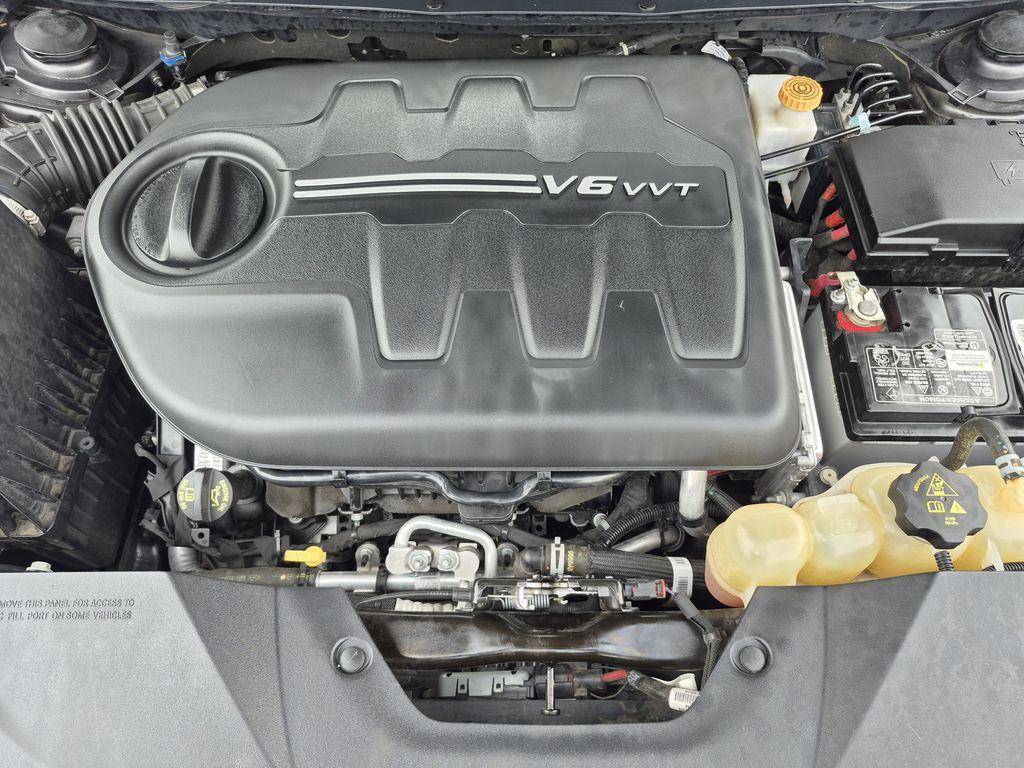 used 2019 Jeep Cherokee car, priced at $13,498