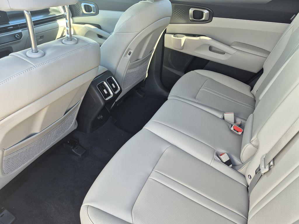 new 2026 Kia Sorento car, priced at $35,022