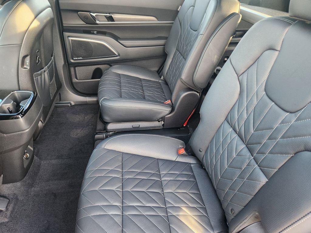 new 2025 Kia Telluride car, priced at $48,088