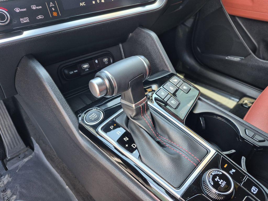 used 2024 Kia Sportage car, priced at $33,000