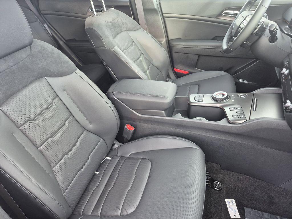 new 2026 Kia Sportage Hybrid car, priced at $41,599