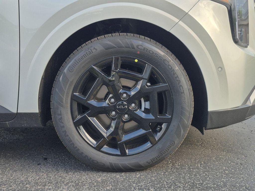 new 2026 Kia Carnival car, priced at $49,923