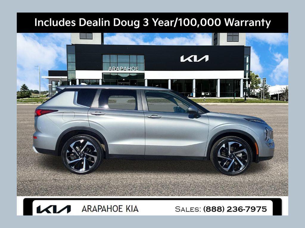 used 2024 Mitsubishi Outlander car, priced at $23,524