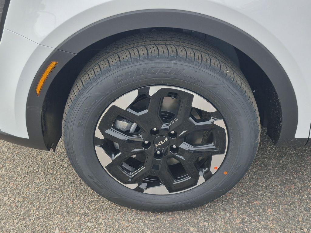 new 2026 Kia Sorento car, priced at $36,326