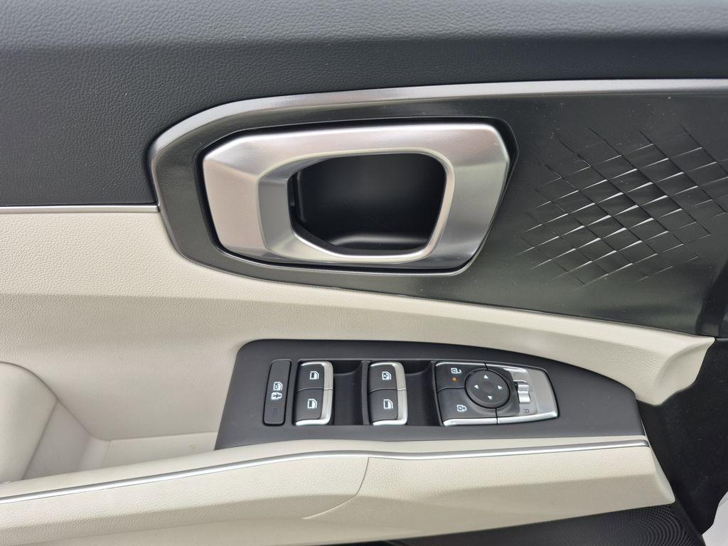 new 2026 Kia Sorento car, priced at $36,326