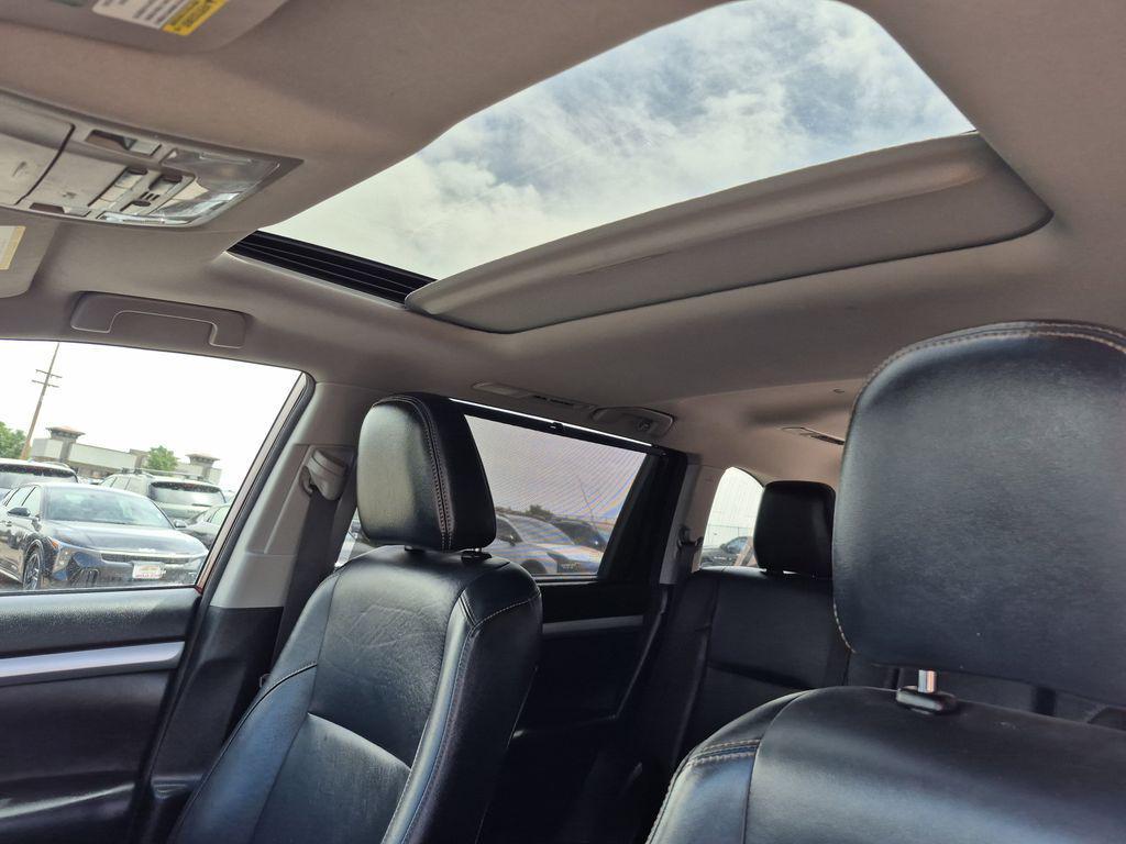 used 2018 Toyota Highlander car, priced at $20,000