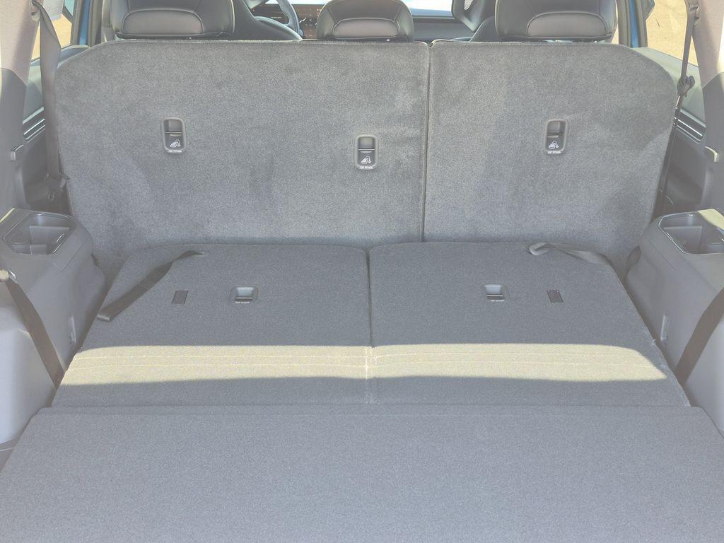 new 2026 Kia EV9 car, priced at $57,279