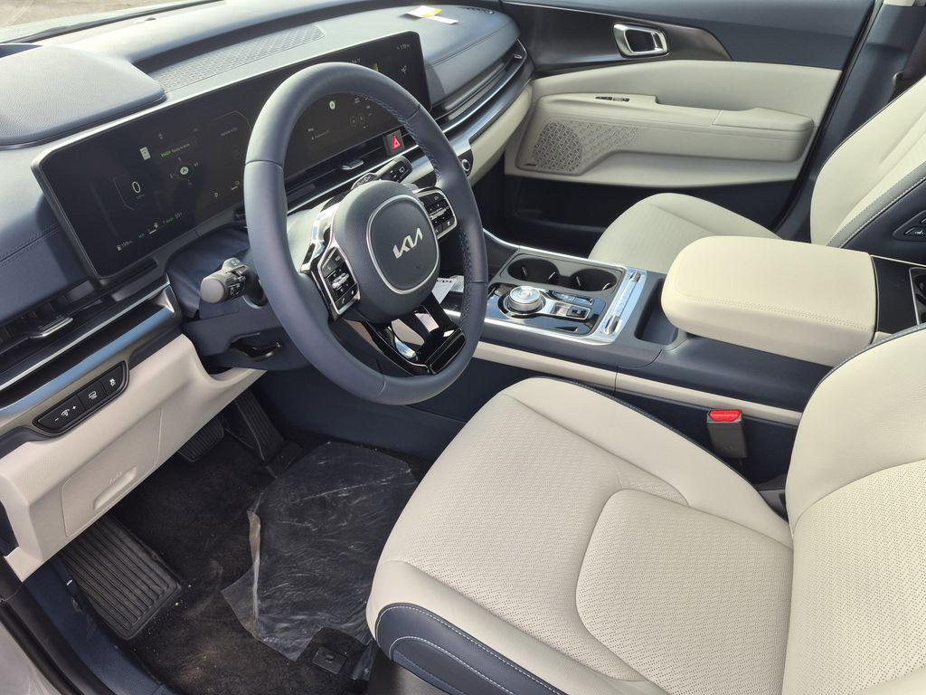 new 2026 Kia Carnival Hybrid car, priced at $53,189