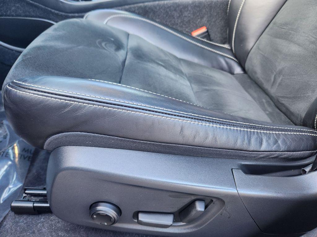 used 2022 Volvo XC40 Recharge Pure Electric car, priced at $20,000