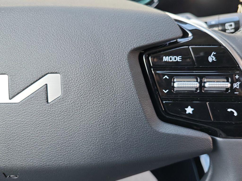 new 2026 Kia Niro car, priced at $33,007