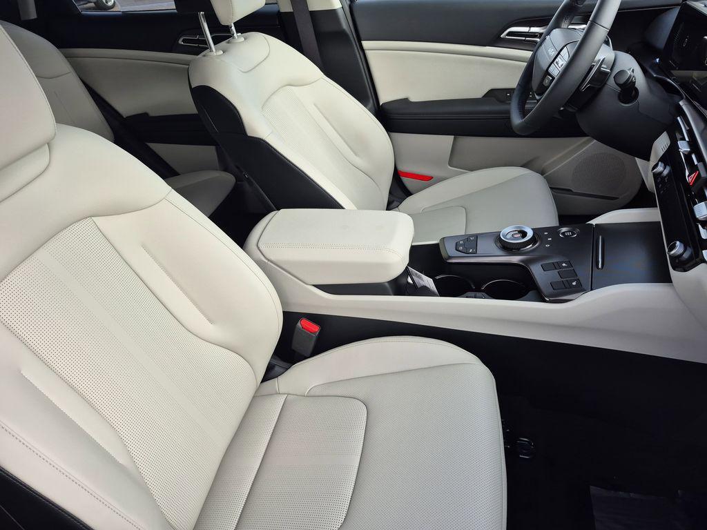 new 2026 Kia Sportage Hybrid car, priced at $34,734