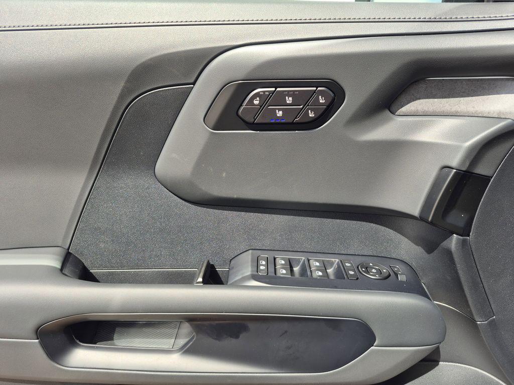 new 2027 Kia Telluride Hybrid car, priced at $57,339