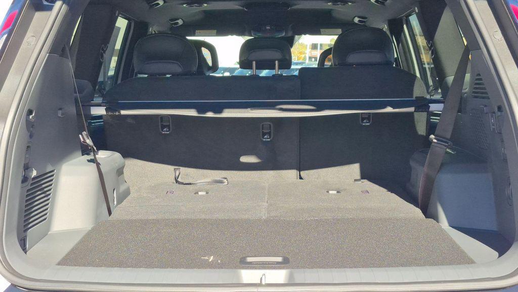 new 2026 Kia EV9 car, priced at $60,147