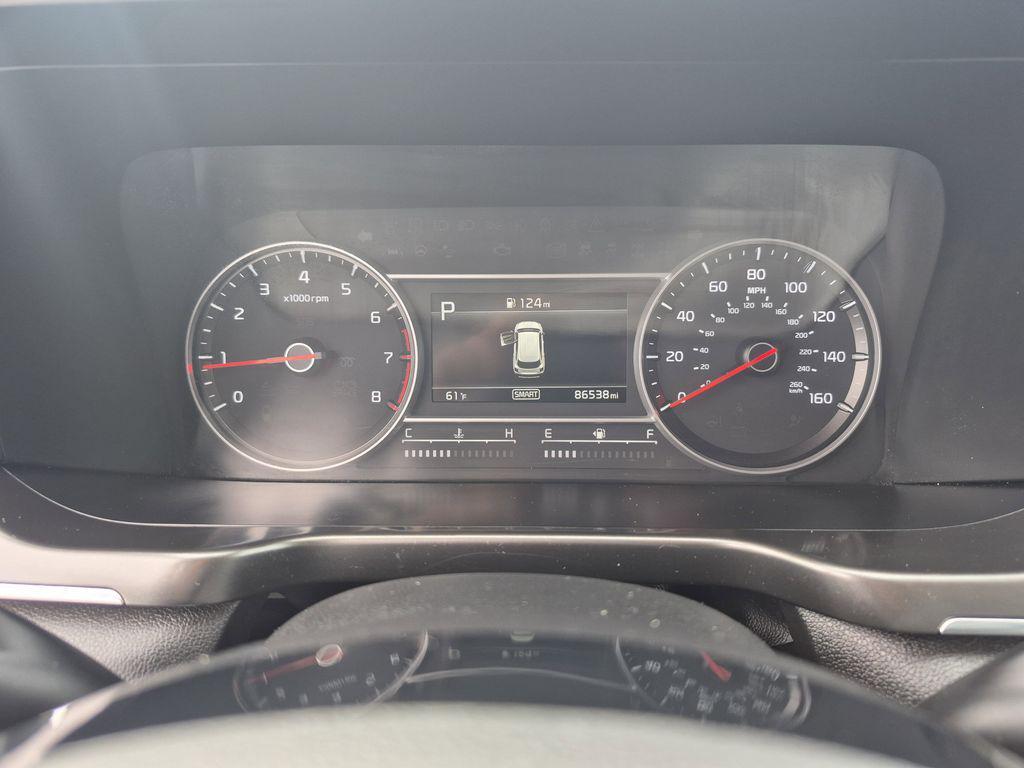 used 2022 Kia Sorento car, priced at $18,998