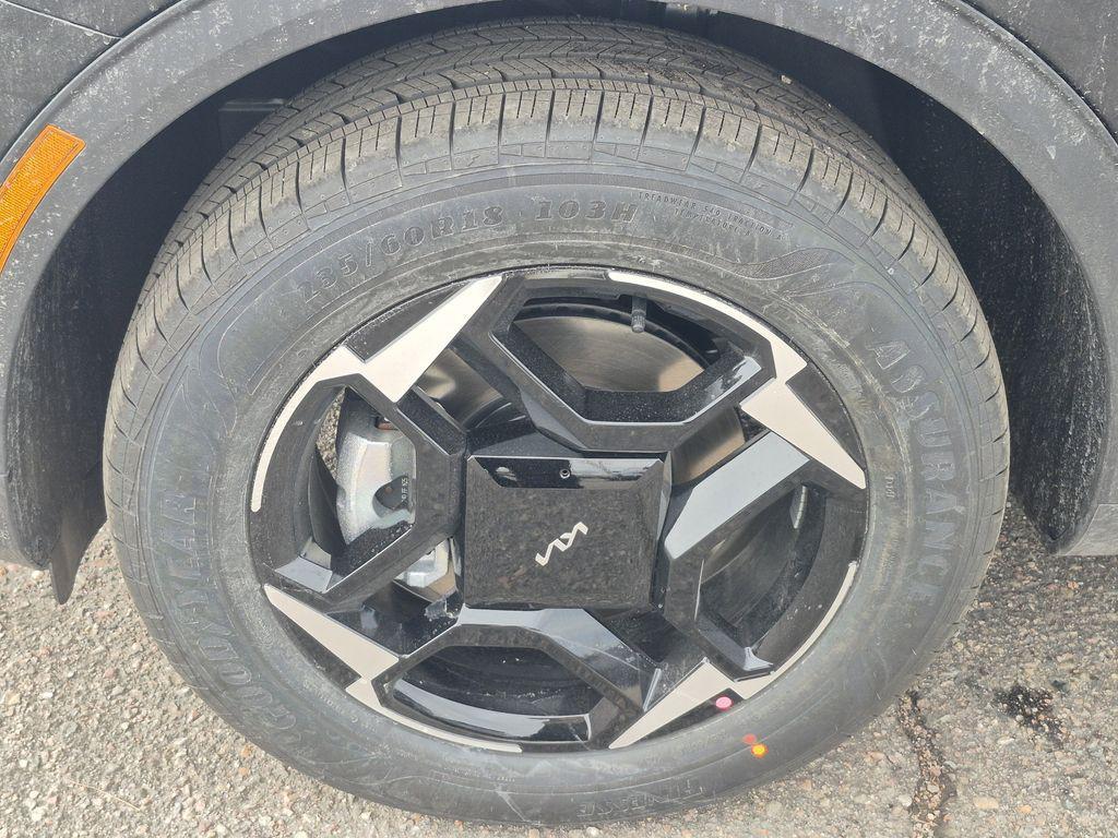 new 2026 Kia Sportage Hybrid car, priced at $33,584