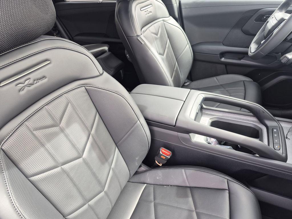 new 2027 Kia Telluride Hybrid car, priced at $57,979