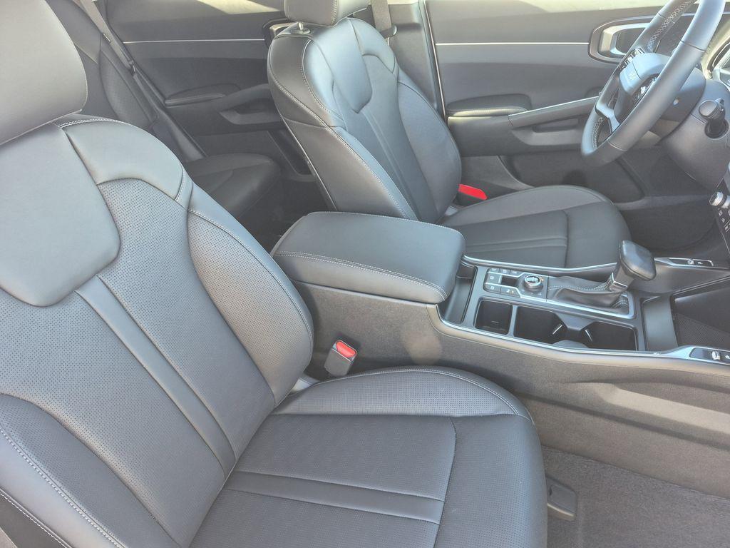 new 2026 Kia Sorento car, priced at $35,815