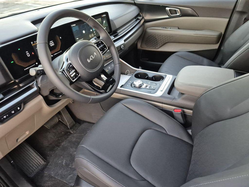 new 2026 Kia Carnival Hybrid car, priced at $40,459