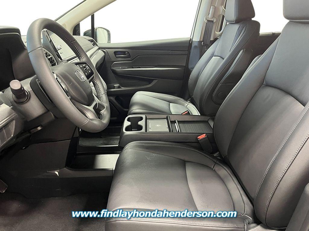 new 2026 Honda Odyssey car, priced at $41,697