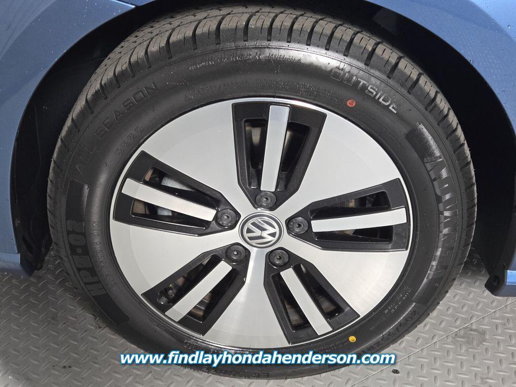 used 2016 Volkswagen e-Golf car, priced at $8,984