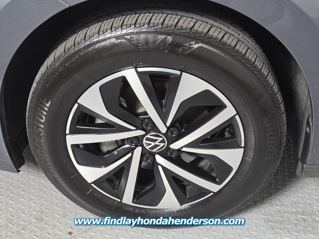 used 2023 Volkswagen Jetta car, priced at $17,984