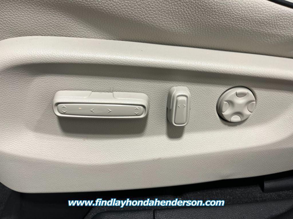 new 2026 Honda Odyssey car, priced at $45,393