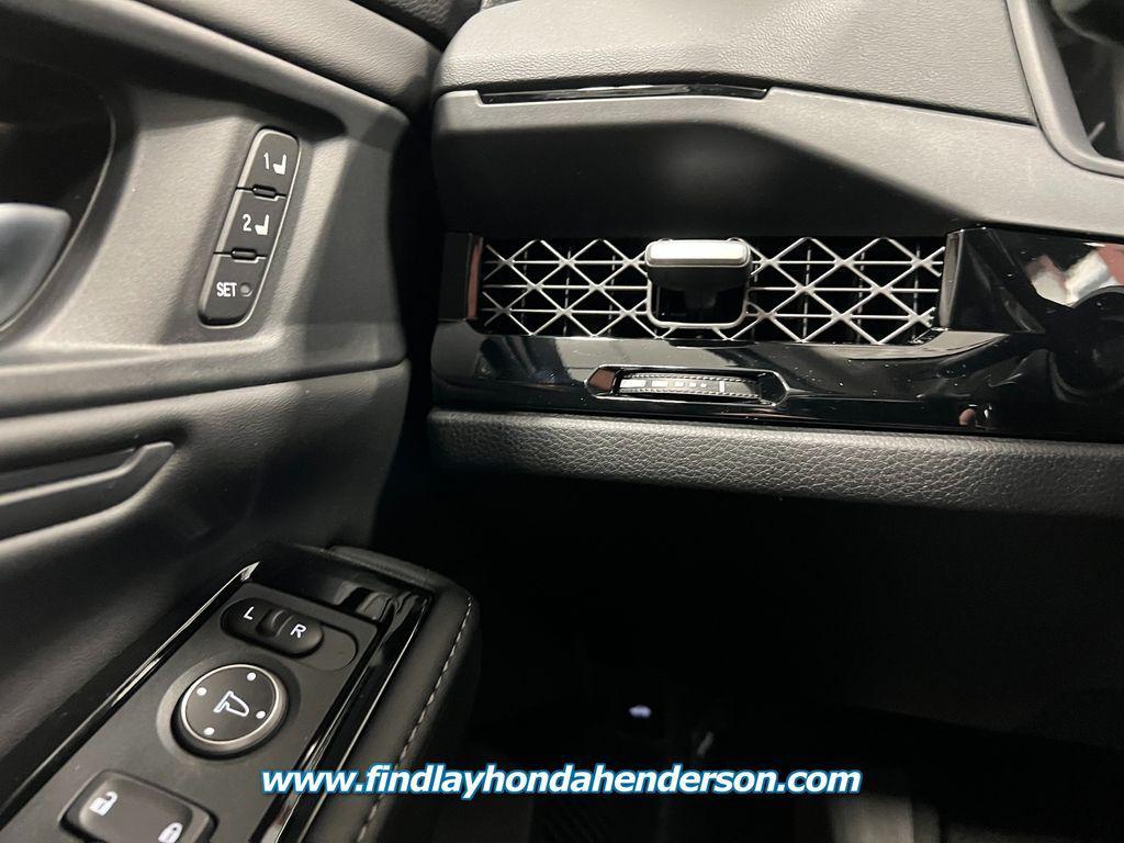 new 2025 Honda Accord Hybrid car, priced at $38,090