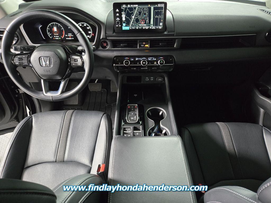 used 2025 Honda Pilot car, priced at $44,483