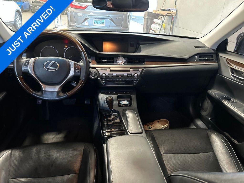 used 2014 Lexus ES 350 car, priced at $18,494
