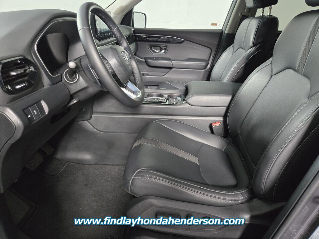 used 2024 Honda Pilot car, priced at $39,483