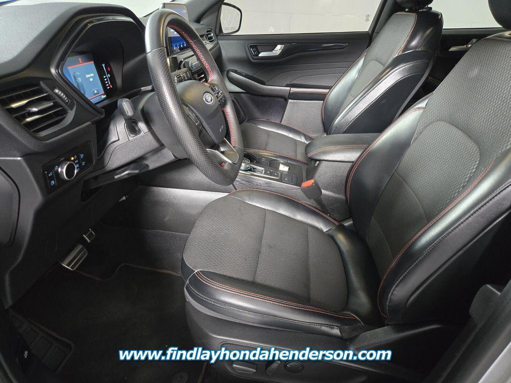 used 2023 Ford Escape car, priced at $22,984