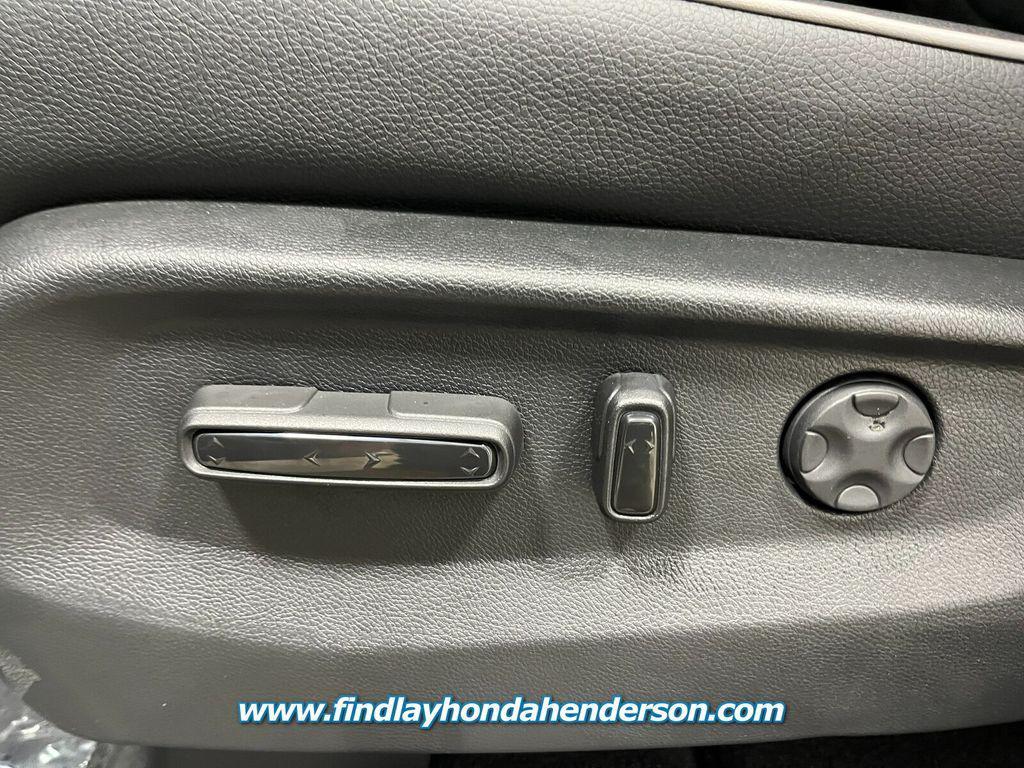 new 2026 Honda Odyssey car, priced at $45,831