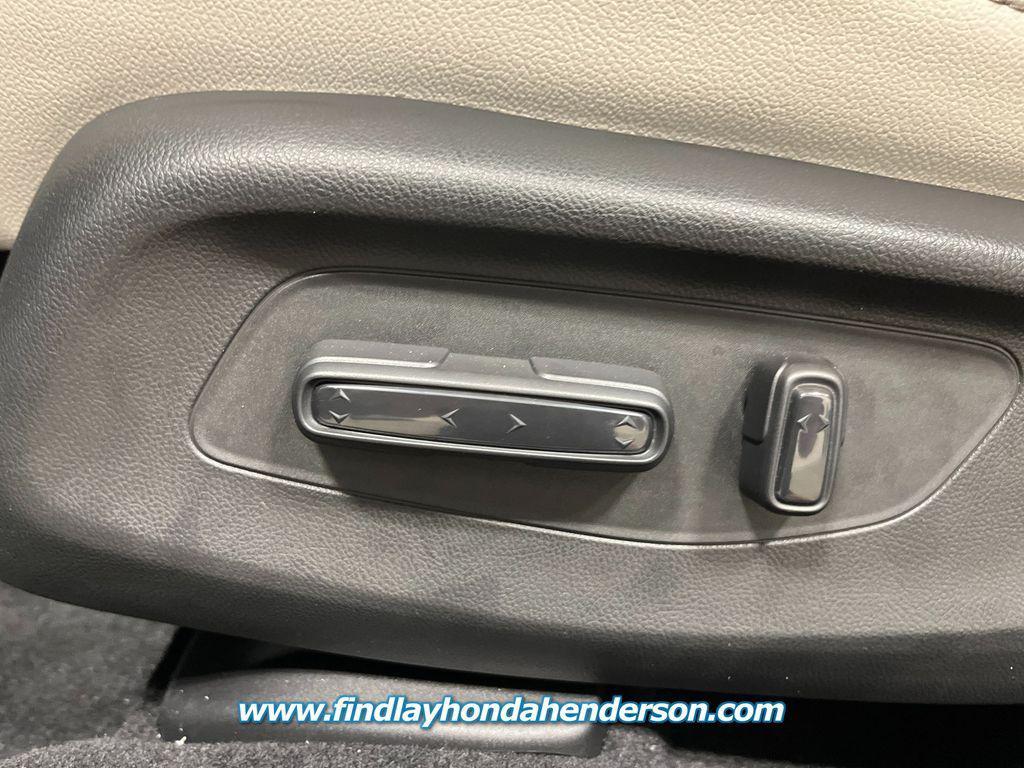 new 2027 Honda HR-V car, priced at $33,854