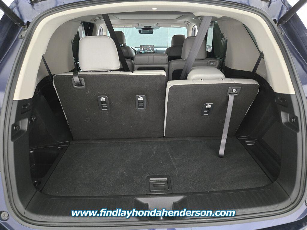 used 2025 Honda Pilot car, priced at $45,483