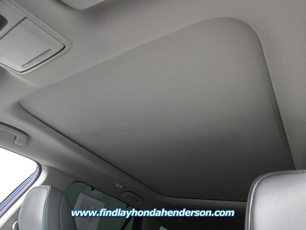 used 2025 Honda Pilot car, priced at $45,483