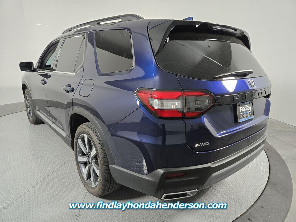 used 2025 Honda Pilot car, priced at $45,483