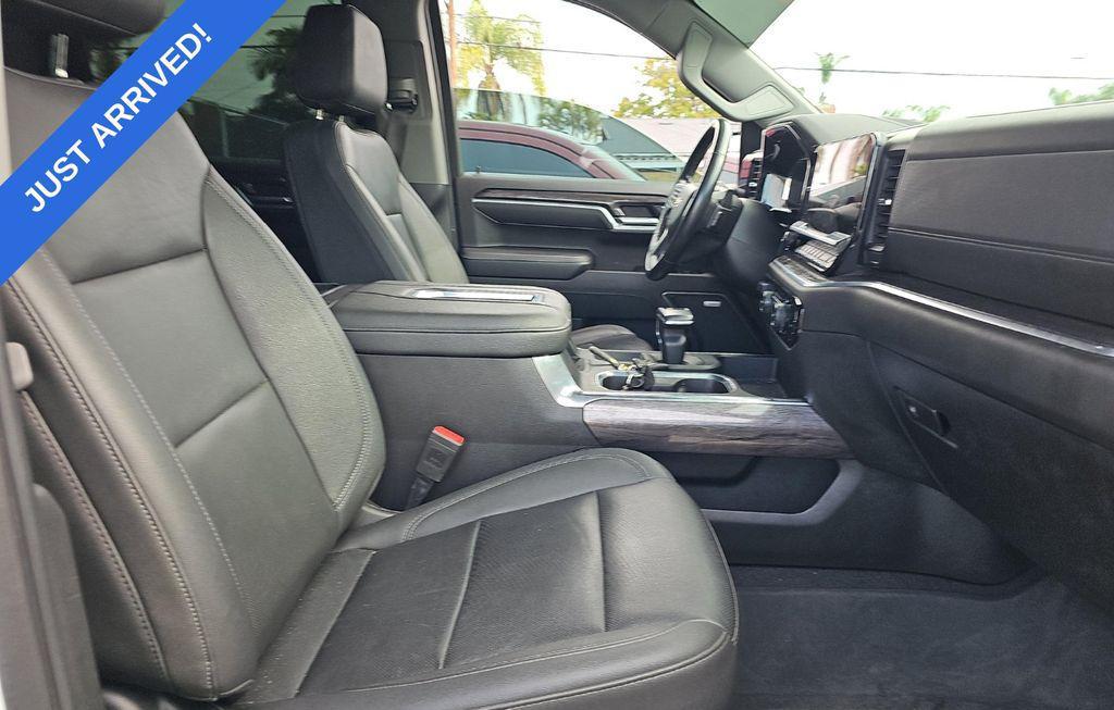 used 2022 Chevrolet Silverado 1500 car, priced at $48,995