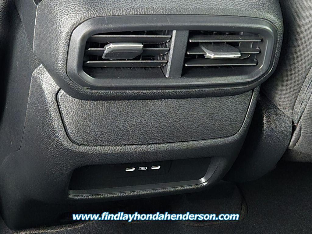 used 2025 Honda Pilot car, priced at $37,984