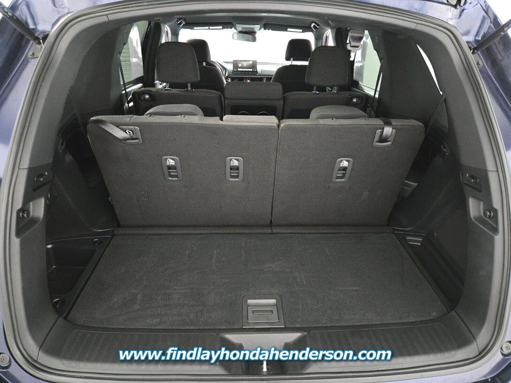 used 2025 Honda Pilot car, priced at $37,984