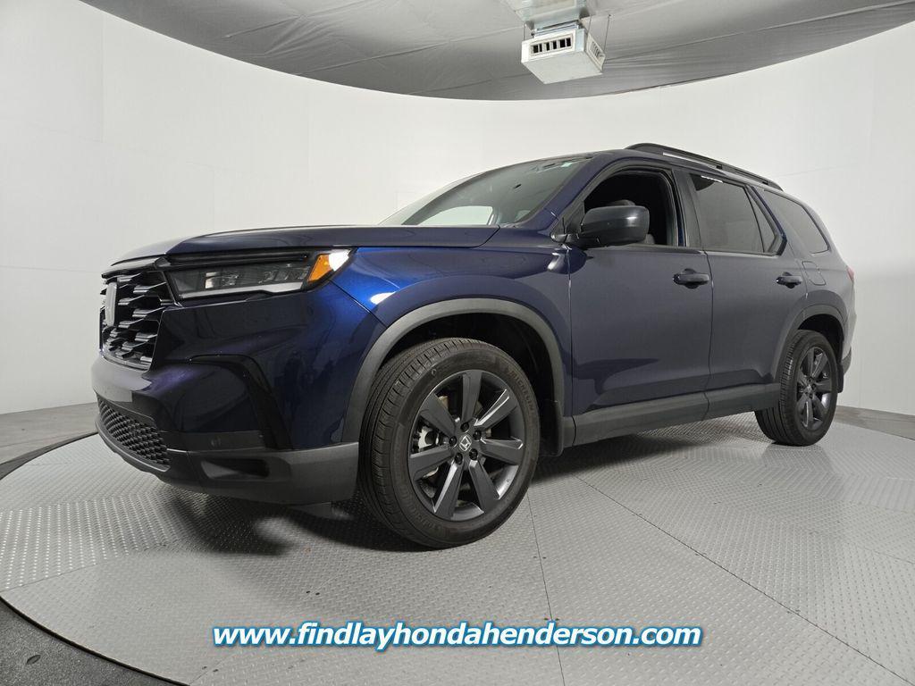 used 2025 Honda Pilot car, priced at $37,984