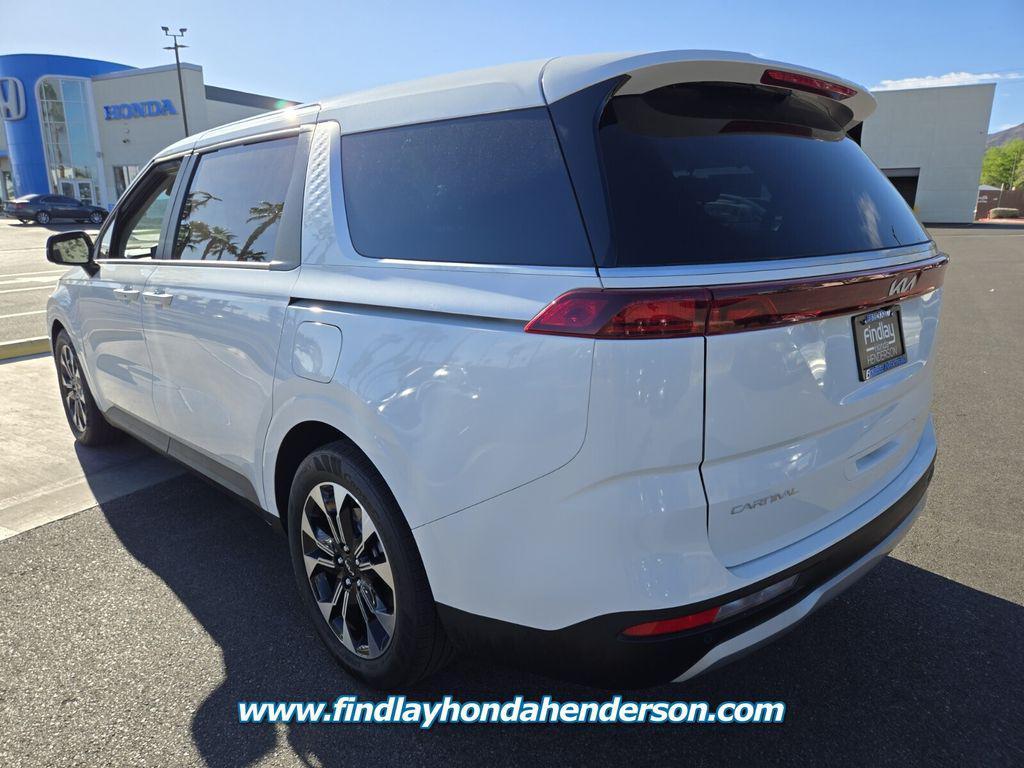 used 2024 Kia Carnival car, priced at $33,984