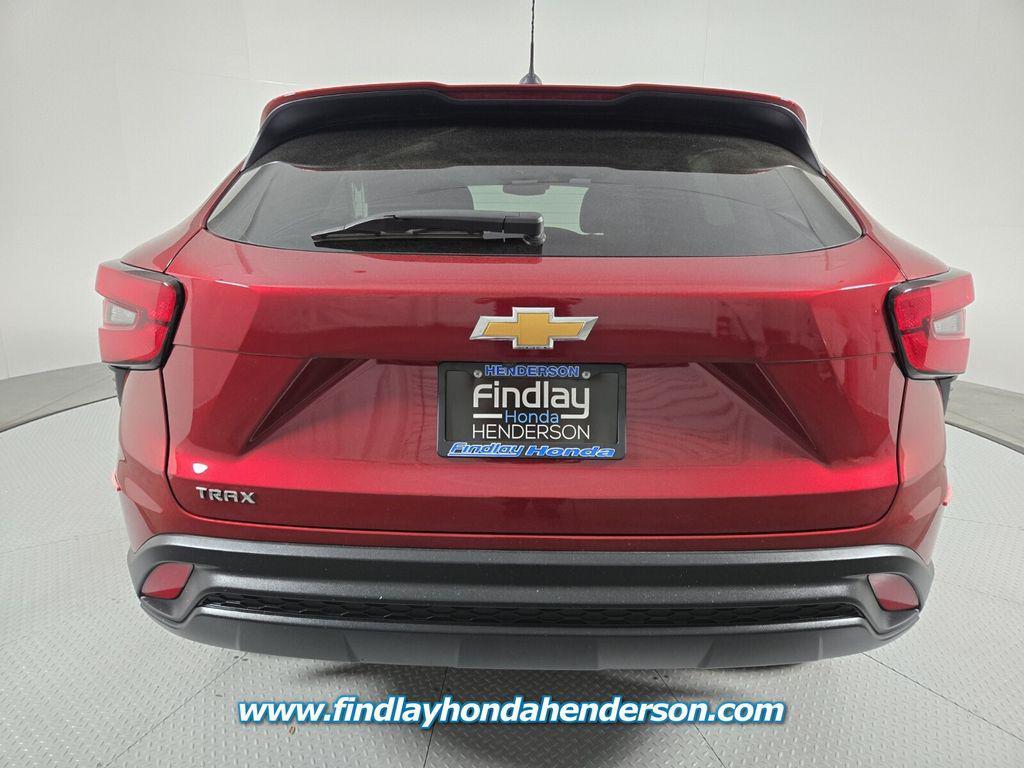 used 2024 Chevrolet Trax car, priced at $21,483